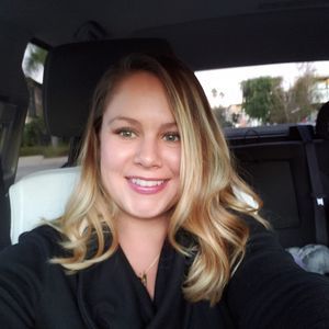 Meet your Posher, Brooke